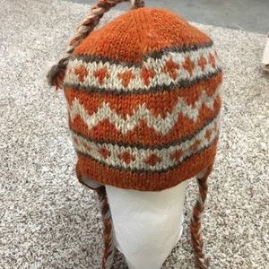 Wool burnt orange knitted unisex hat